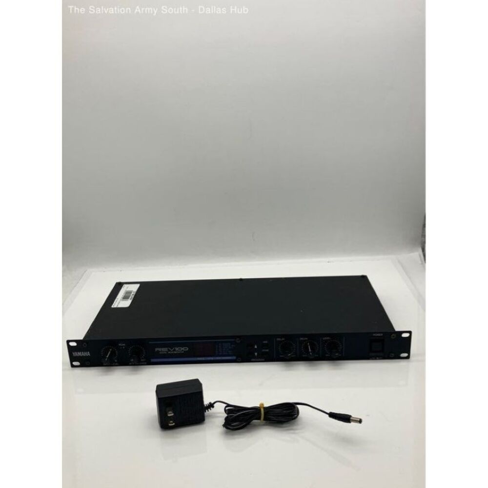 Yamaha REV100 Digital Rack Mount Reverberator Guitar Effects Unit - Picture 8 of 9